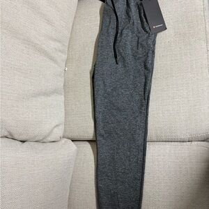 Lulu joggers grey